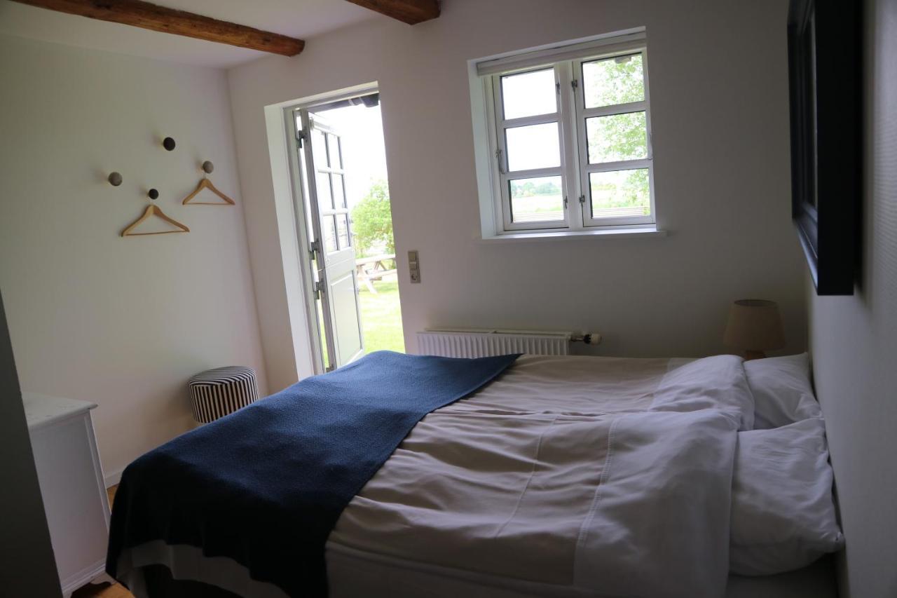 Birkelygaard Bed & Breakfast Hårby Exterior foto
