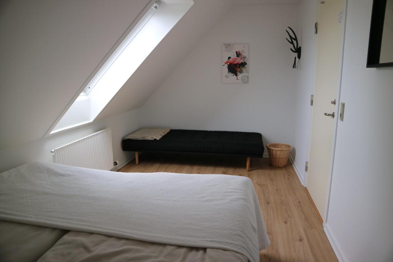 Birkelygaard Bed & Breakfast Hårby Exterior foto